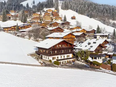 Außenseite Ferienhaus [Winter]