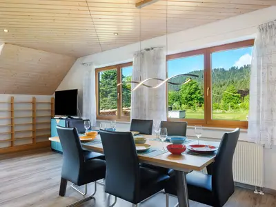 Photo, INSIDE, OUTSIDE