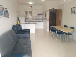 22617837-Ferienwohnung-4-Alporchinhos-300x225-4