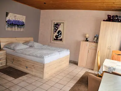 Doppelbett-Ein-Zimmer-Apartment