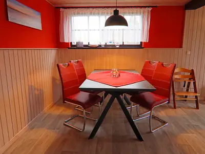 DiningRoom
