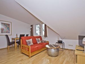 23956875-Ferienwohnung-3-Alt Reddevitz-300x225-2