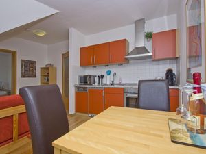 23956875-Ferienwohnung-3-Alt Reddevitz-300x225-5