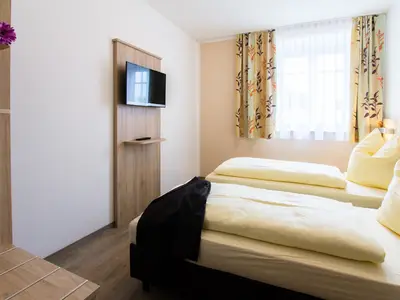 Ferienwohnung für 6 Personen in Altdorf 9/10