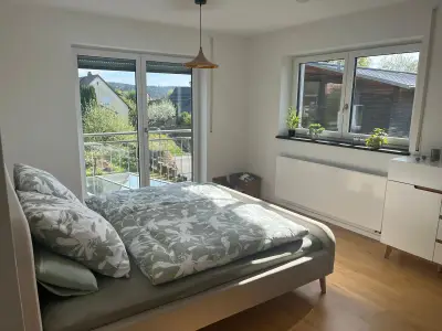 Schlafzimmer 1