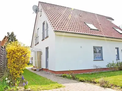 Ferienwohnung für 4 Personen (60 m²) in Altefähr auf Rügen 1/10