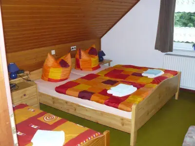 Schlafzimmer 1