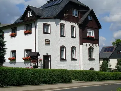 Ferienwohnung für 5 Personen (80 m²) in Altenberg 1/10
