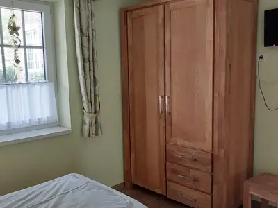 Milchkammer Kleiderschrank