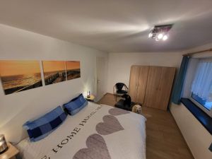 23973615-Ferienwohnung-4-Altenkirchen (Rügen)-300x225-2