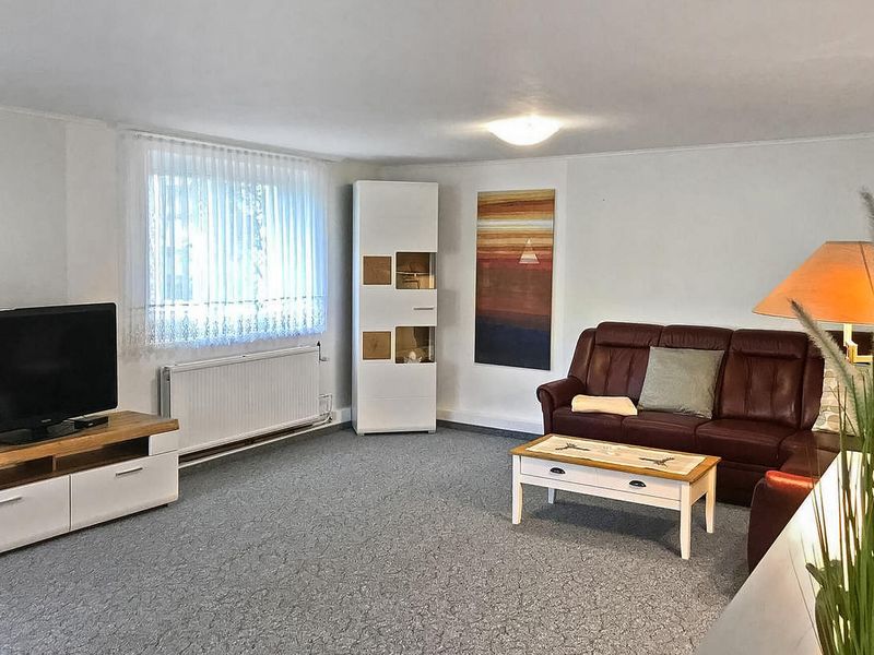 24004669-Ferienwohnung-3-Altenkirchen (Rügen)-800x600-2