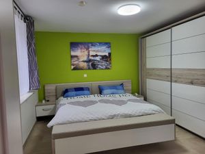 23975847-Ferienwohnung-3-Altenkirchen (Rügen)-300x225-3