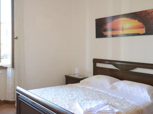 24060402-Ferienwohnung-6-Altopascio-300x225-3