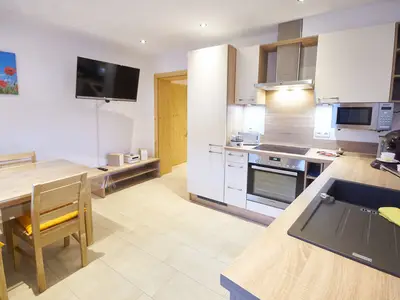 Küche und Essbereich