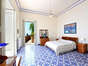 23890589-Ferienwohnung-4-Amalfi-300x225-3