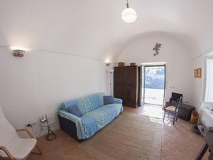 22442767-Ferienwohnung-2-Amalfi-300x225-3