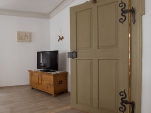 22141303-Ferienwohnung-3-Amberg-300x225-3