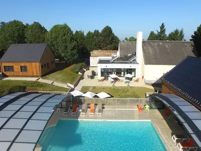 PoolOfHouse