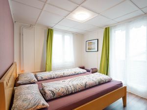 19301644-Ferienwohnung-4-Amden-300x225-0