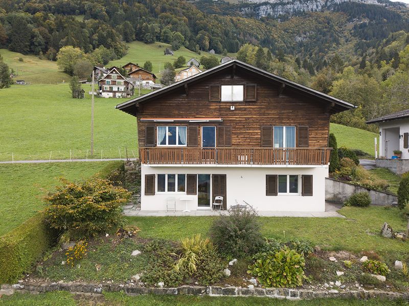 Aussenansicht vom Chalet Biodola in Amden Schweiz