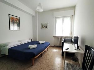 22642427-Ferienwohnung-5-Ancona-300x225-3