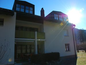 21612275-Ferienwohnung-4-Andeer-300x225-0