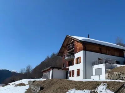 Ferienwohnung für 5 Personen in Andiast 1/10