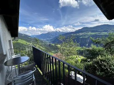 Ferienwohnung für 2 Personen in Andiast 6/10