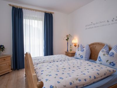 Schlafzimmer 1 mit Balkon