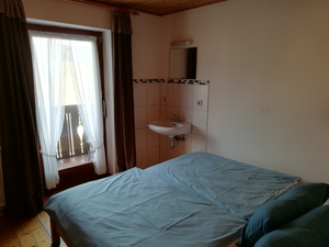 21698537-Ferienwohnung-6-Anger-300x225-4