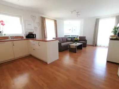 Ihr sonnendurchfluteter Wohnbereich