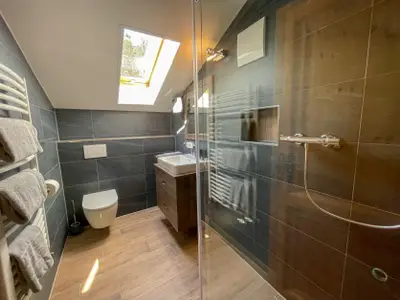 Ferienwohnung 3 - Badezimmer