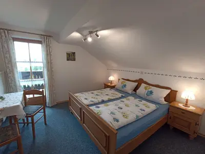 Das gemütliches Schlafzimmer lädt zum Träumen ein