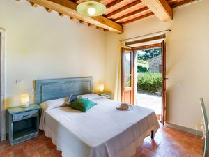 19351438-Ferienwohnung-2-Anghiari-300x225-3