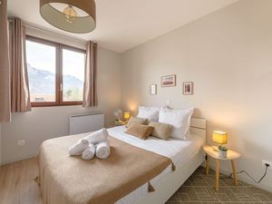 23966410-Ferienwohnung-6-Annecy-300x225-3