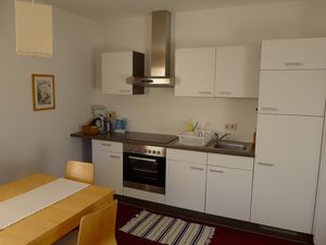 19357746-Ferienwohnung-4-Annenheim-300x225-3