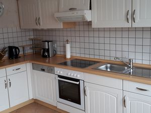 21710553-Ferienwohnung-6-Anschau-300x225-4