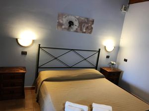 22455213-Ferienwohnung-6-Apecchio-300x225-3