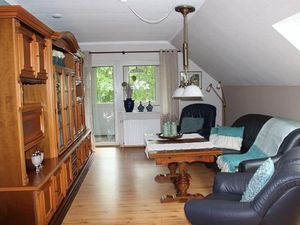 24047233-Ferienwohnung-3-Apen-300x225-1