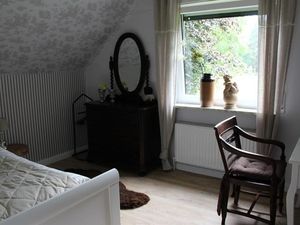 24047233-Ferienwohnung-3-Apen-300x225-3