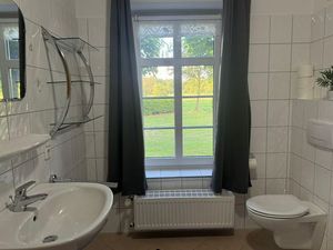 24047239-Ferienwohnung-3-Apen-300x225-5