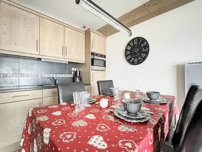 Ferienwohnung für 7 Personen (52 m²) in Les Carroz-d'Arâches 4/10