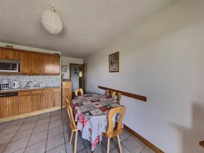 Ferienwohnung für 7 Personen (45 m²) in Les Carroz-d'Arâches 2/10