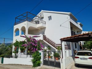 Ferienwohnung für 7 Personen (96 m²) in Arbanija