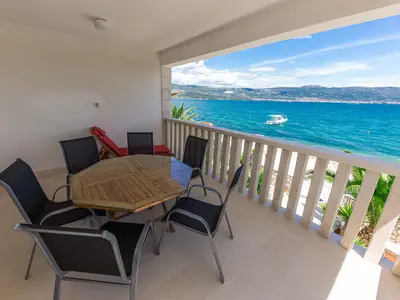 Ferienwohnung für 4 Personen (85 m²) in Arbanija 6/10