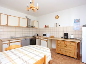 23932751-Ferienwohnung-8-Arbanija-300x225-5