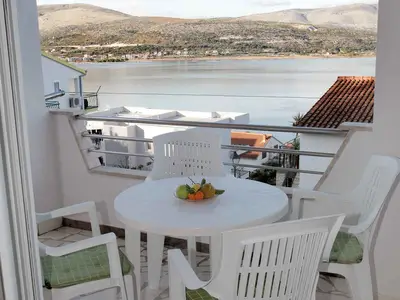 Ferienwohnung für 3 Personen (45 m²) in Arbanija 2/10