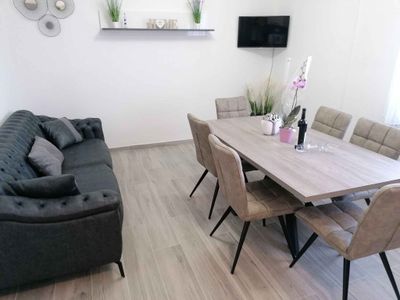 Ferienwohnung für 7 Personen (100 m²) in Arbanija 10/10