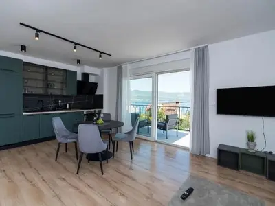 Ferienwohnung für 3 Personen in Arbanija 5/10