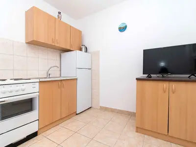 Ferienwohnung für 2 Personen (30 m²) in Arbanija 9/10